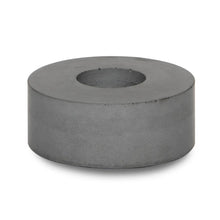 Load image into Gallery viewer, Concrete and Wax Hand Poured Soy Wax candle Large Candle Set grey
