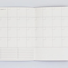 Load image into Gallery viewer, The completist weekly planner A5 size inside pages
